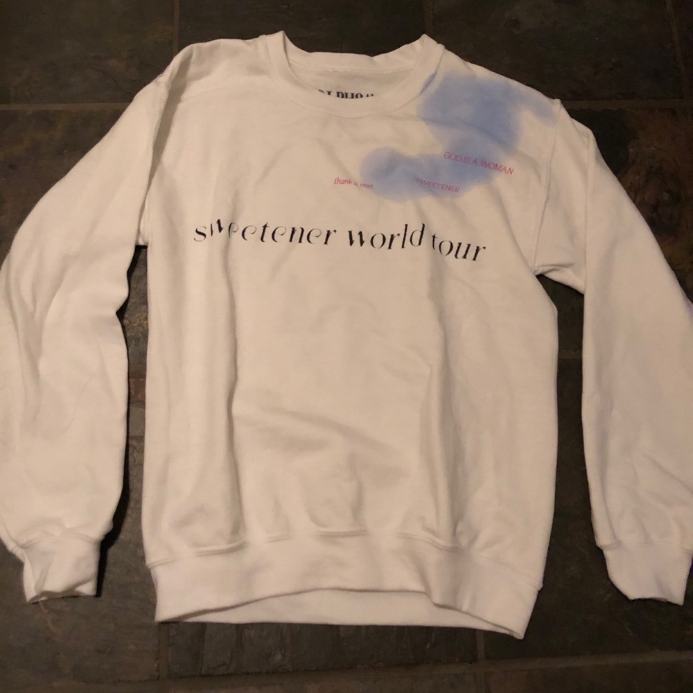 ariana grande concert sweatshirt